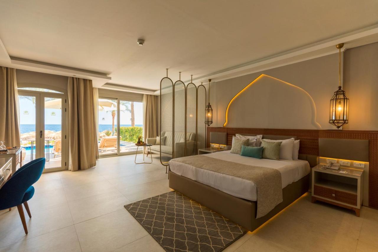 Junior Swim-Up Suite Sea View Posh Club,1196216749:JPEG