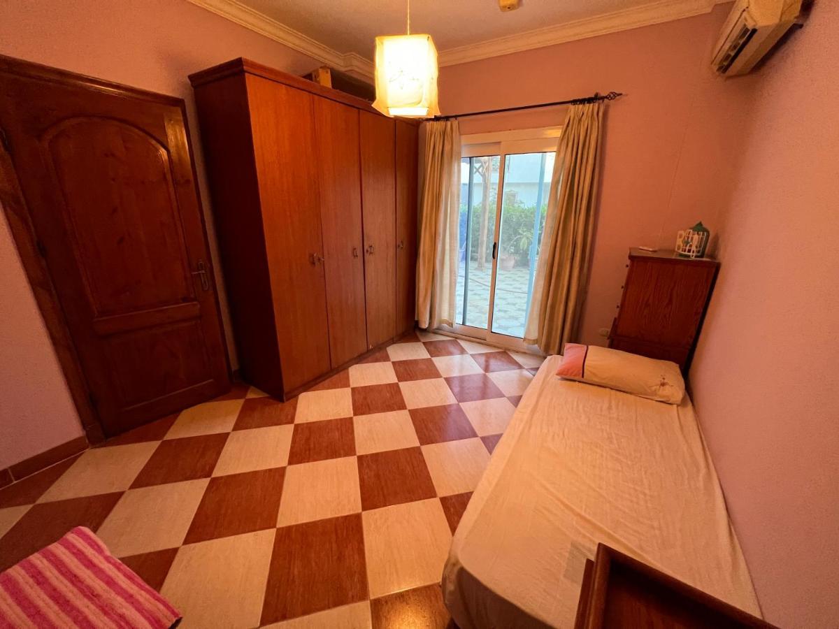 Single Room,1698772006:JPEG