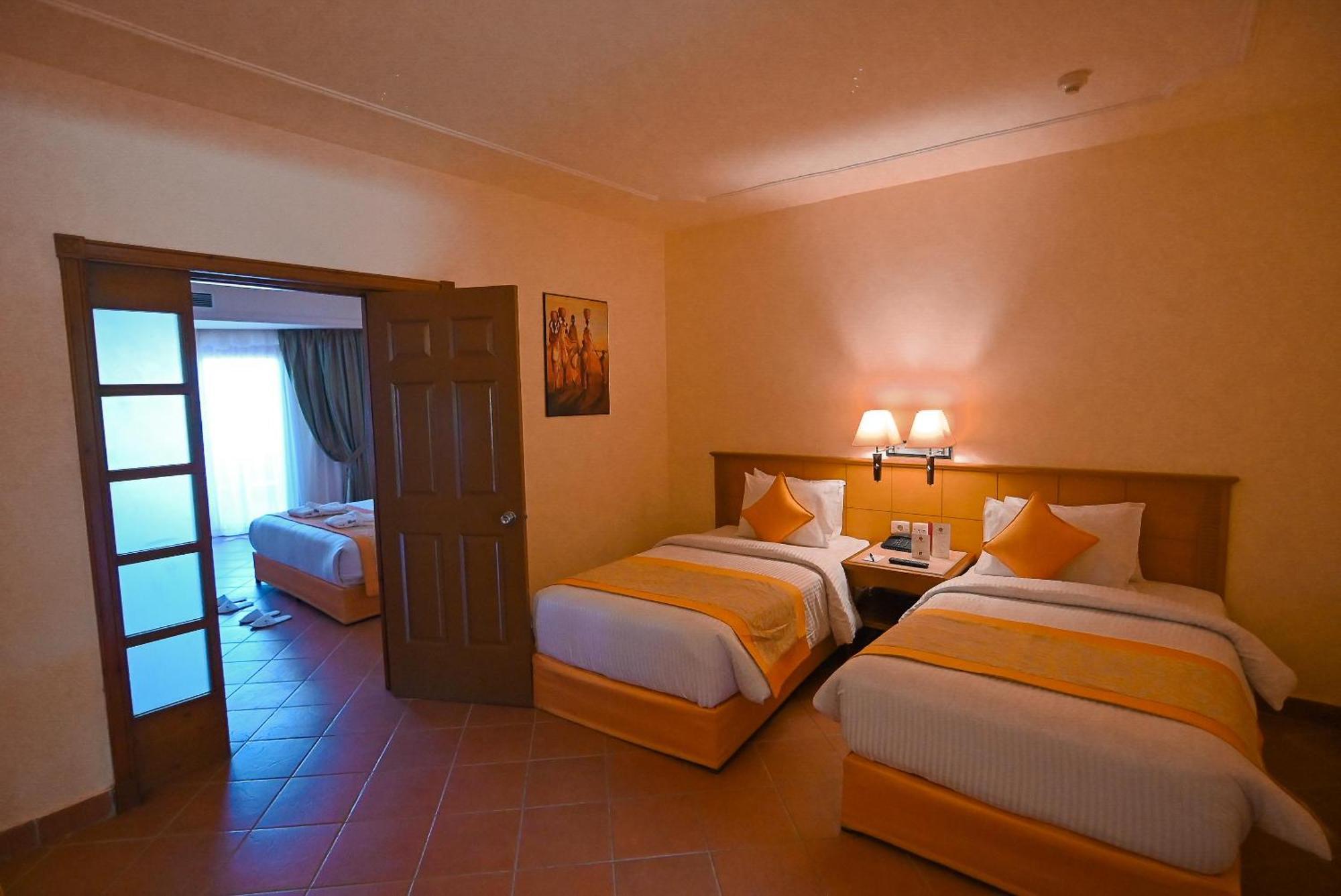 Family Suite with Garden View,1758341531:JPEG