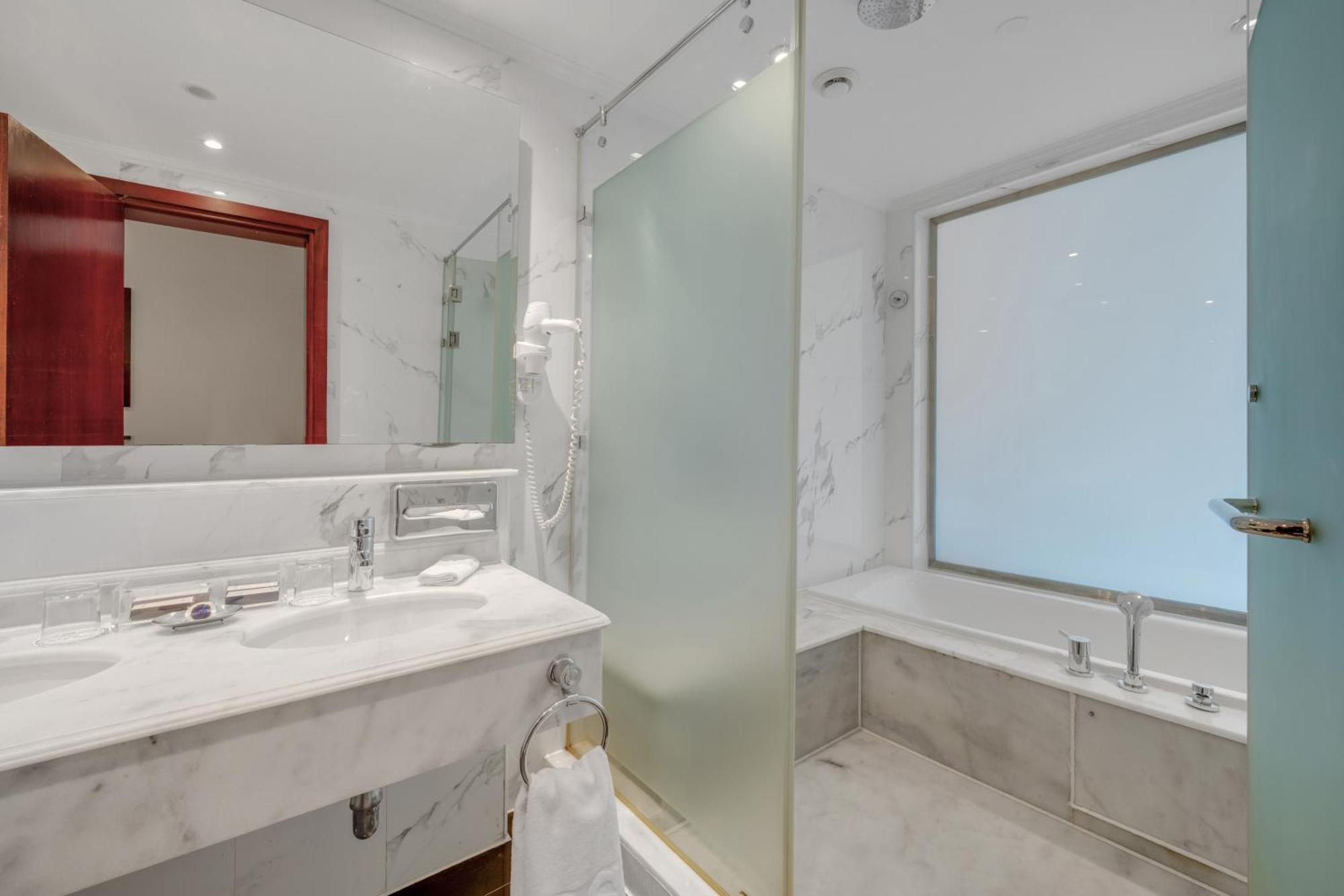 Royal Savoy Suite met 2 Slaapkamers (Alleen Volwassenen)