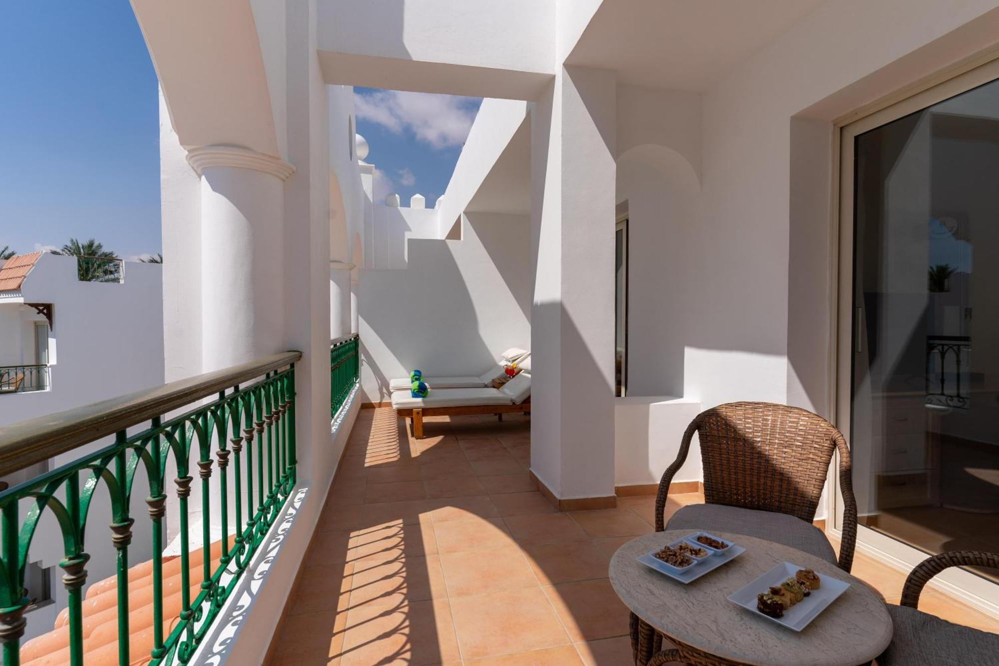 Executive Suite Two-Bedrooms,1697908439:JPEG