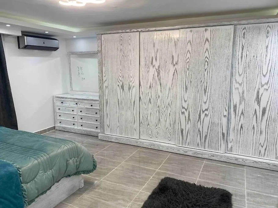 Lovely 2- Bedrooms In Private Villa-1