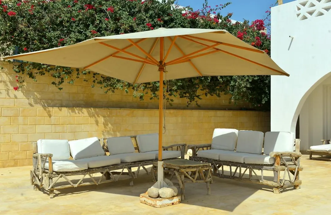Beachfront Luxury Villa With Sea Views, World'S Best Coral Reefs, Scuba & Snorkeling-1