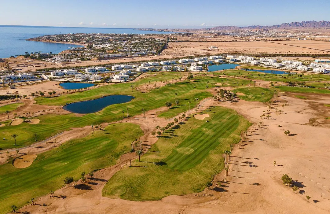 Pickalbatros Golf Luxury Suites-1