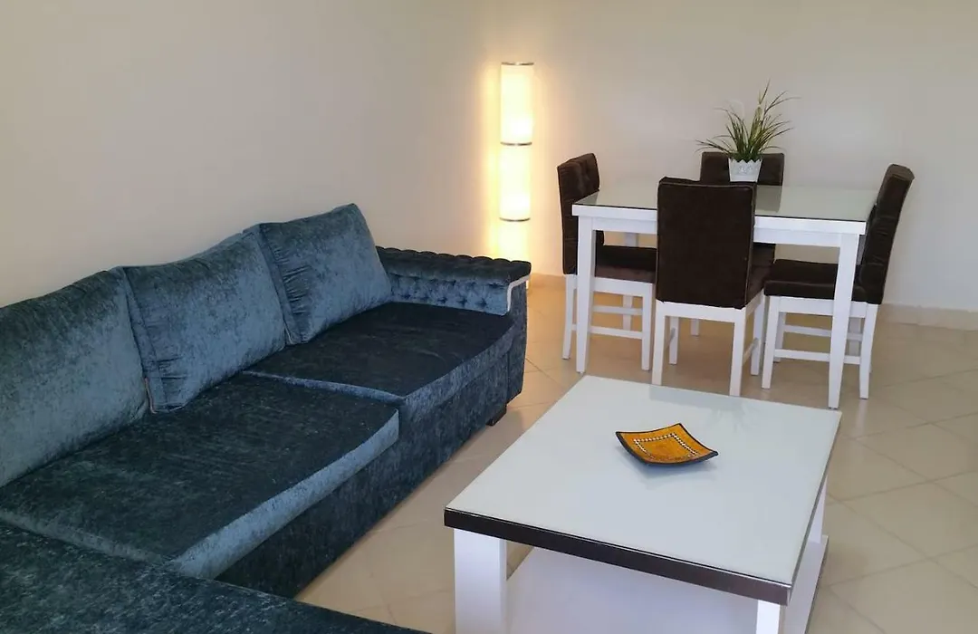 One-Bedroom Apartment S2 In Vip Zone Sunny Lakes-1