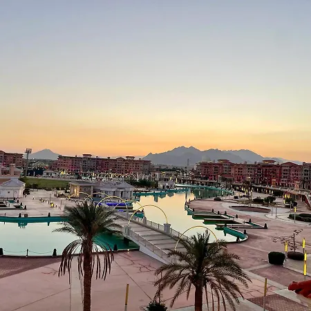 Fully Equipped Apartments Pool & Mountains View In Porto Sharm Resort-2