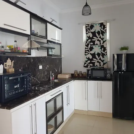 Studio In Luxurious Compound Next To Main Road-2