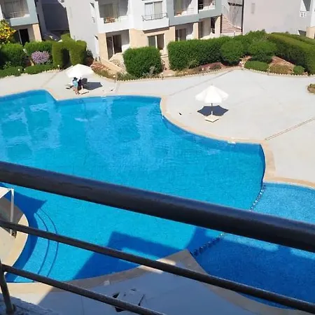 Aquamarine 2 Bedroom With Pool-2