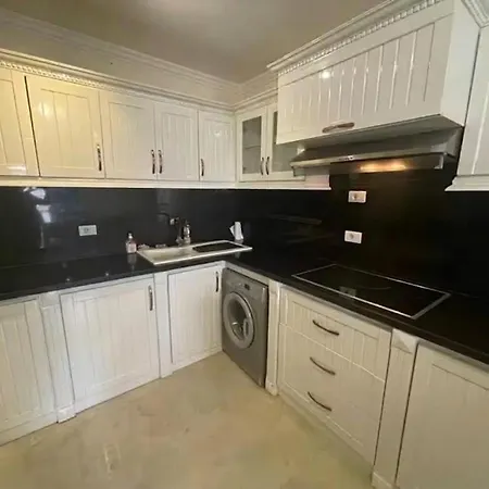 Royal Residence Spacious 3-Bedroom With Pool & Sea View, Beach Access, Private Rooftop Area-2