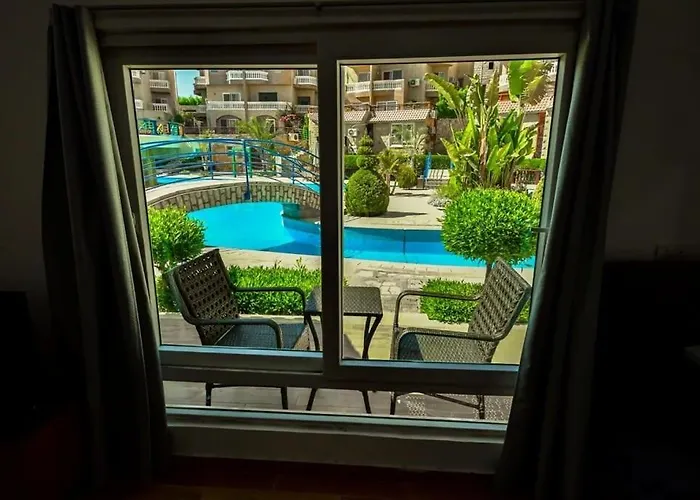 Lovely Chalets Direct To The Pool In Heart Of Nabq Charm el-Cheikh acceptant les animaux